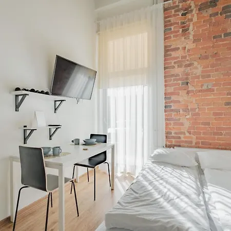 Aparthotel Filosoofi 1 3*