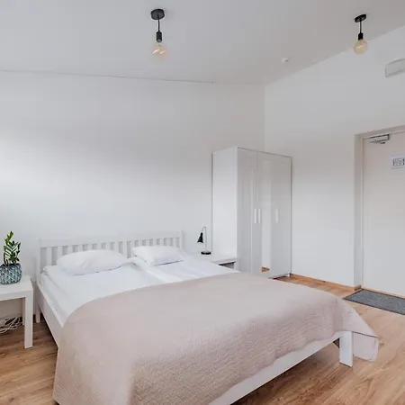Aparthotel Filosoofi 1 *