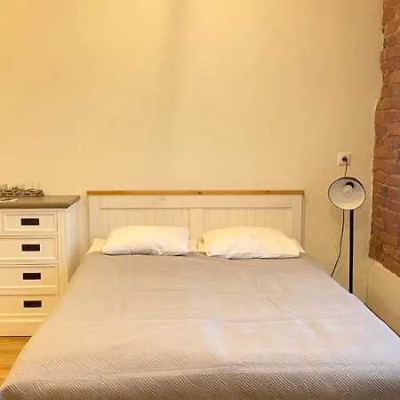 Aparthotel Filosoofi 1