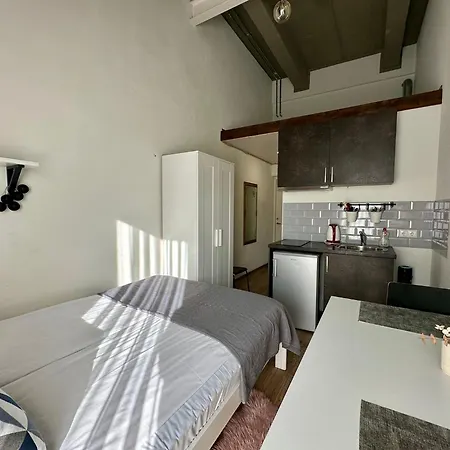 Filosoofi 1 Aparthotel 3*