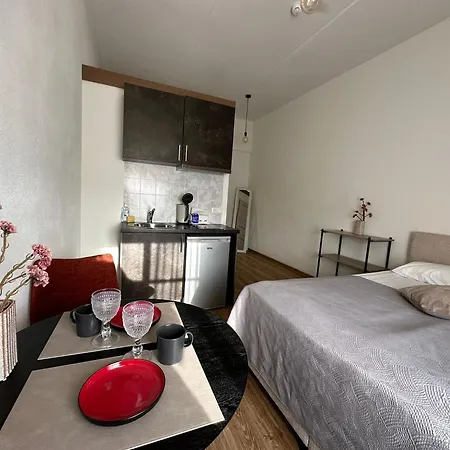 Aparthotel Filosoofi 1 3*