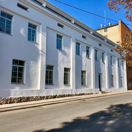 Aparthotel Filosoofi 1