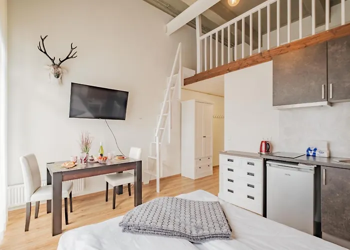 Filosoofi 1 Aparthotel 3*